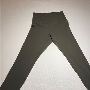 Lululemon green align leggings